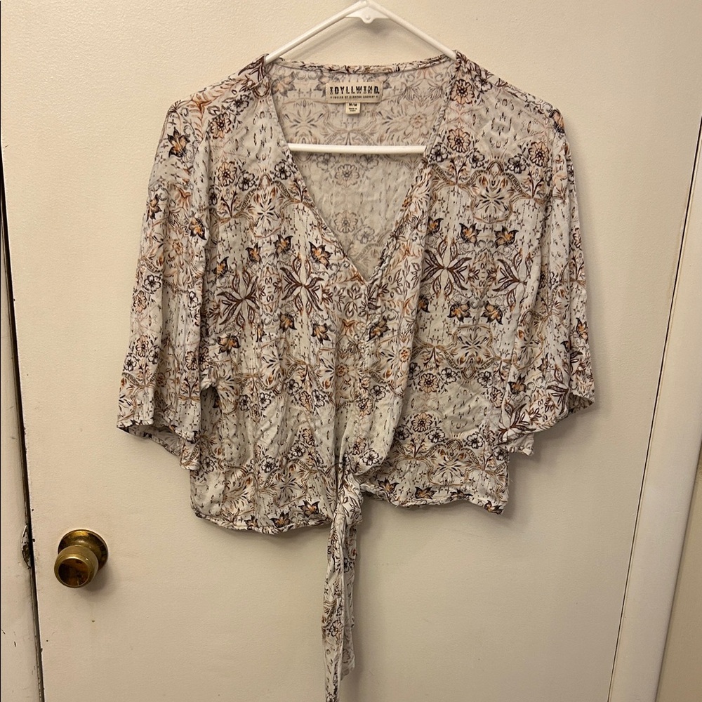 Idyllwind White Floral Tie-Front Crop Top